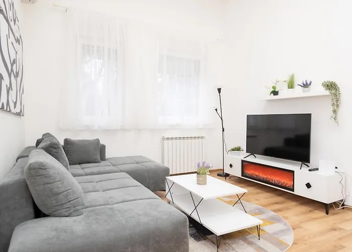 Moonstone 4 * Belgrád